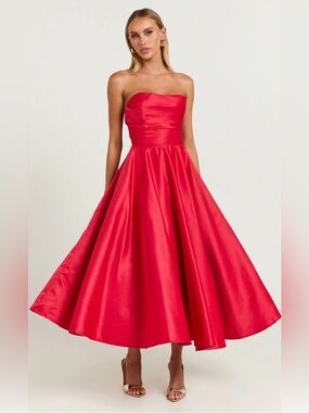 NWT Showpo Strapless Red Satin Aline midi/tea length Gown